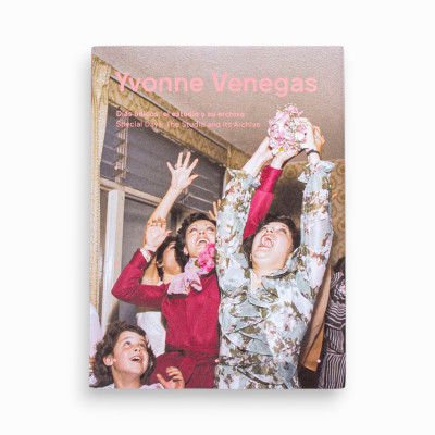 Yvonne Venegas. Días...
